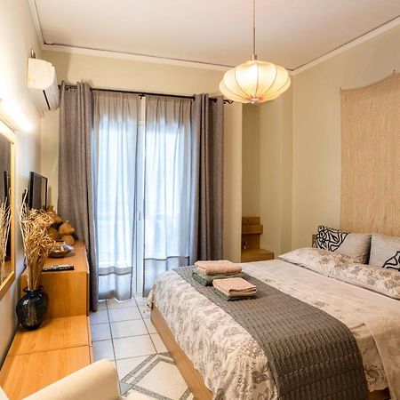 Athinas Apartment Piraeus Exterior photo